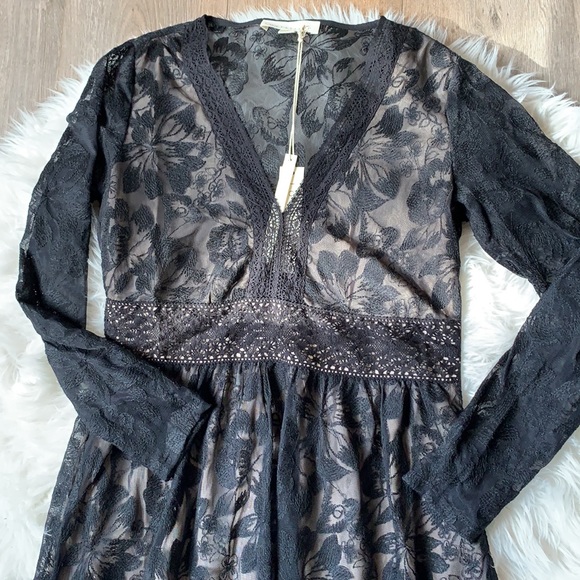 NWT Lovestitch Selena Lace Midi Dress - Picture 7 of 8